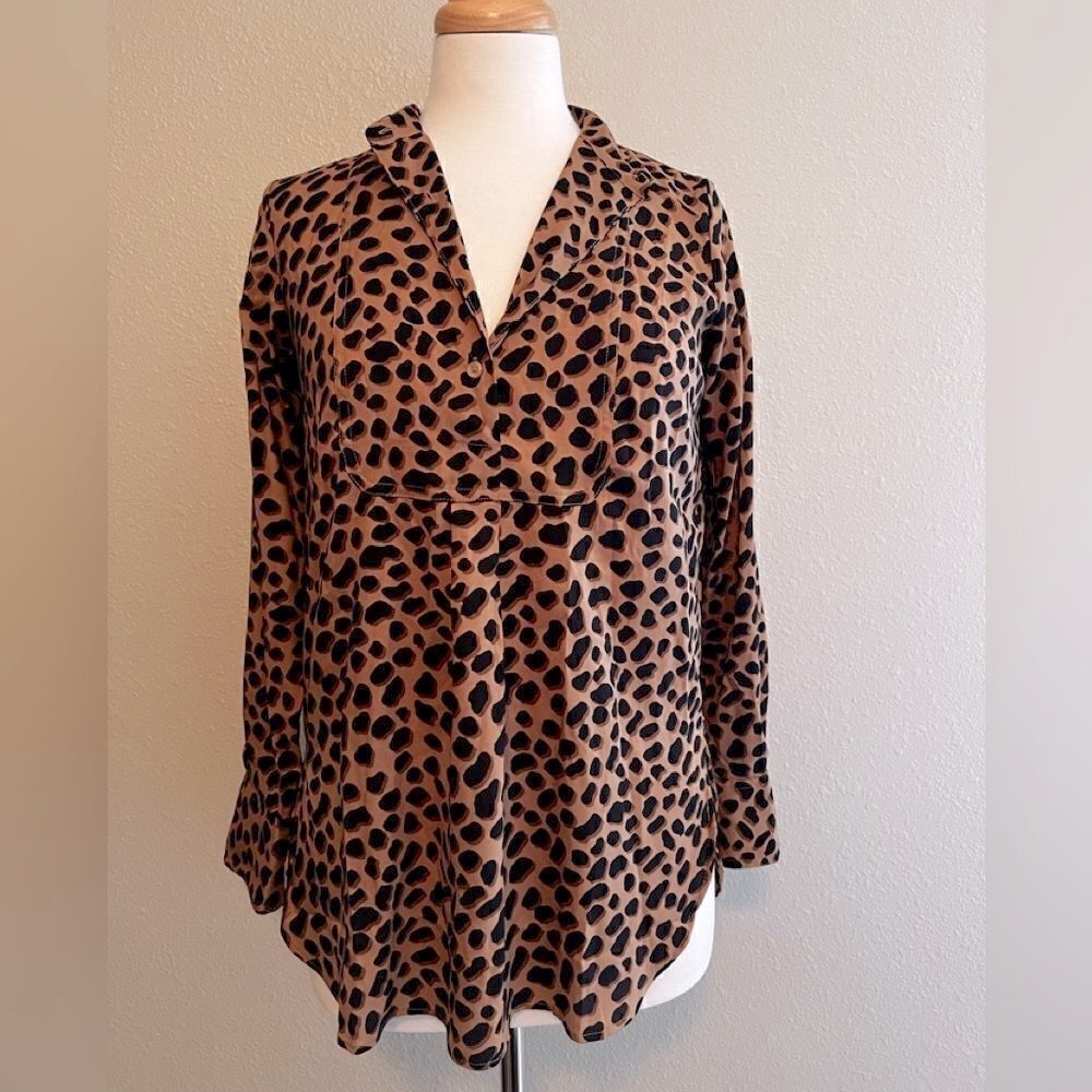 Ann Taylor XSP Leopard print Henley Tunic- NWT